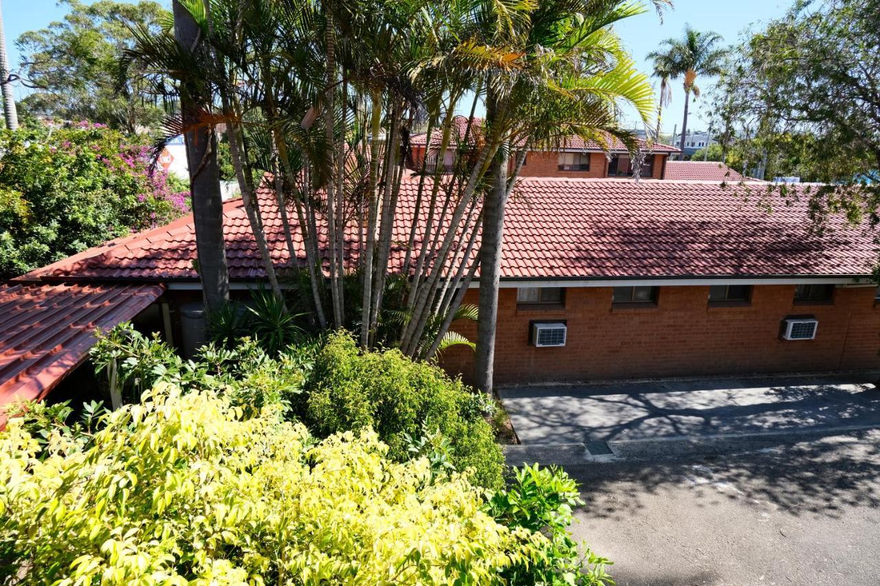 Sapphire Palms Motel Entrance Extérieur photo