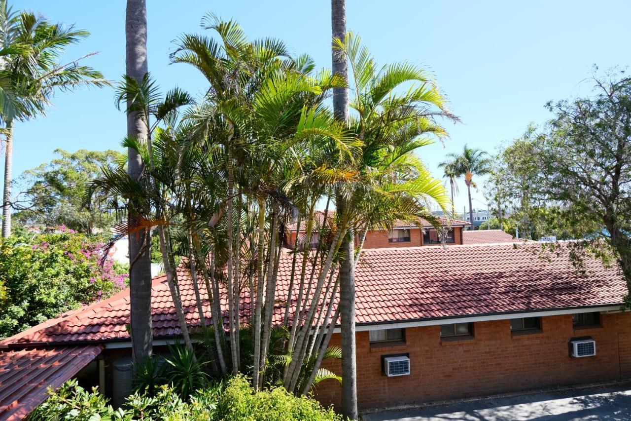 Sapphire Palms Motel Entrance Extérieur photo