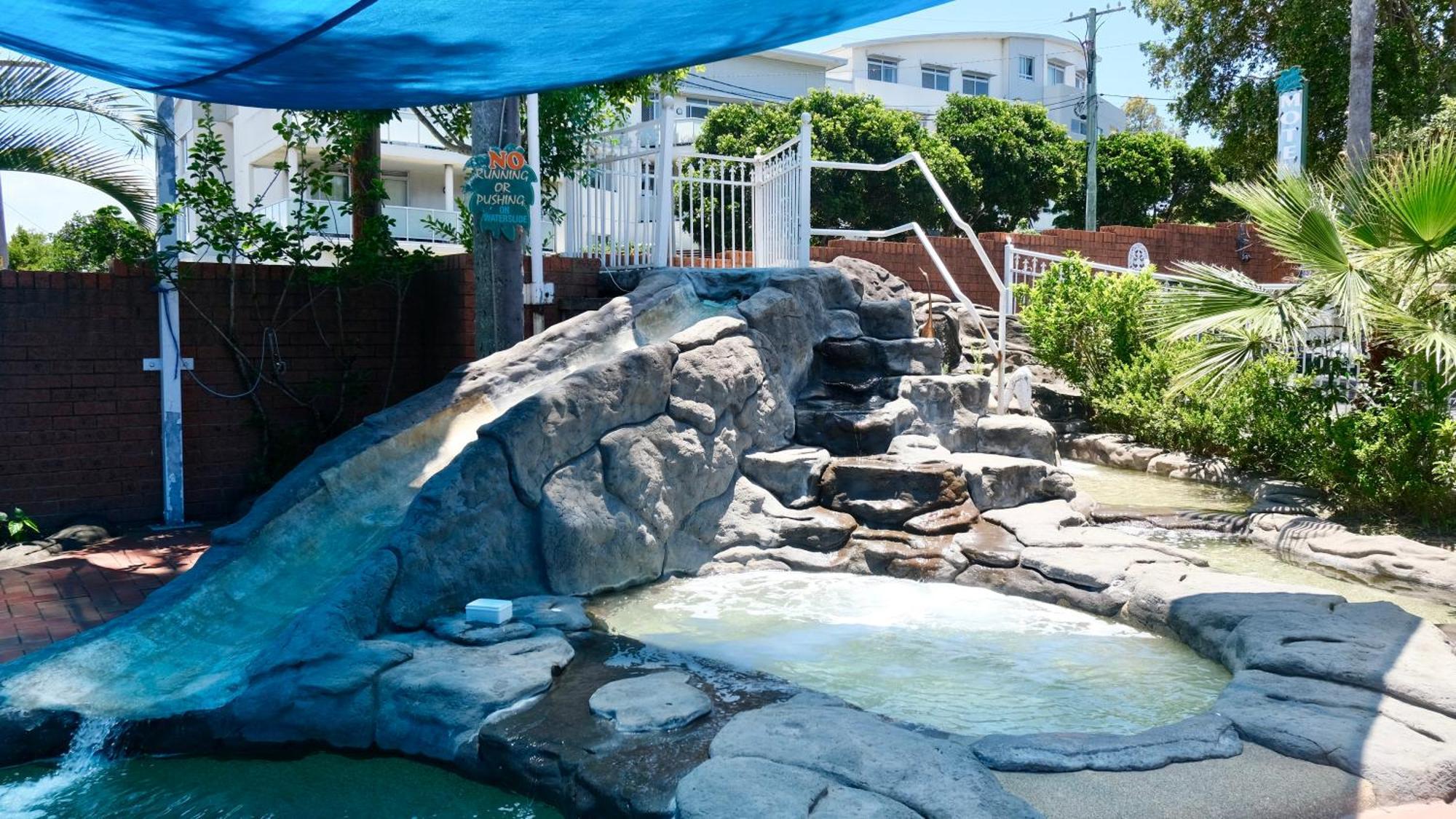 Sapphire Palms Motel Entrance Extérieur photo